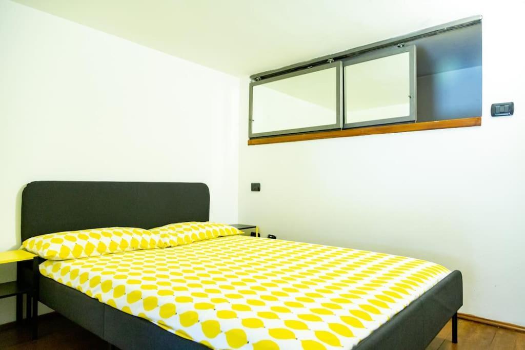 2 Min Da Porta Genova - Elegante Bilocale Milão Exterior foto